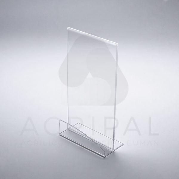 Porta Folleto sobre mesa